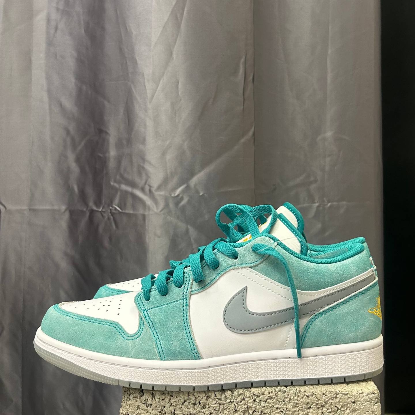 Air Jordan 1 Low SE