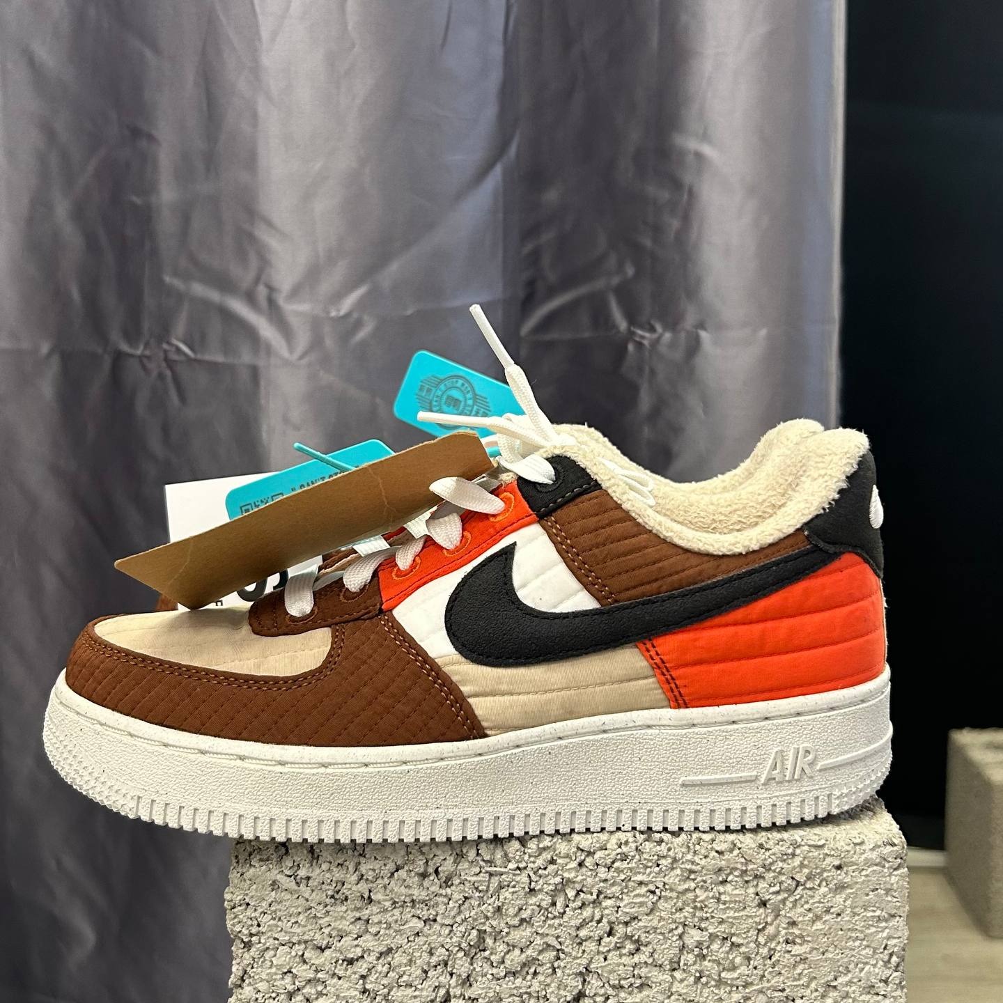 Nike Air Force Toasty