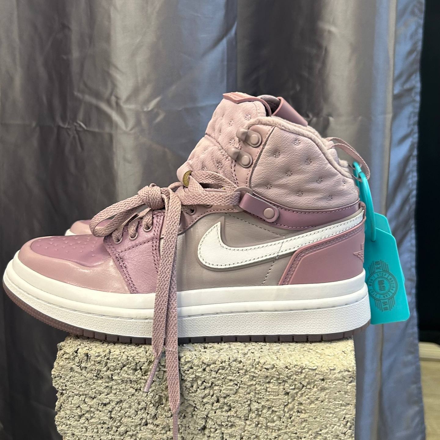 Nike Air Jordan 1 Acclimate