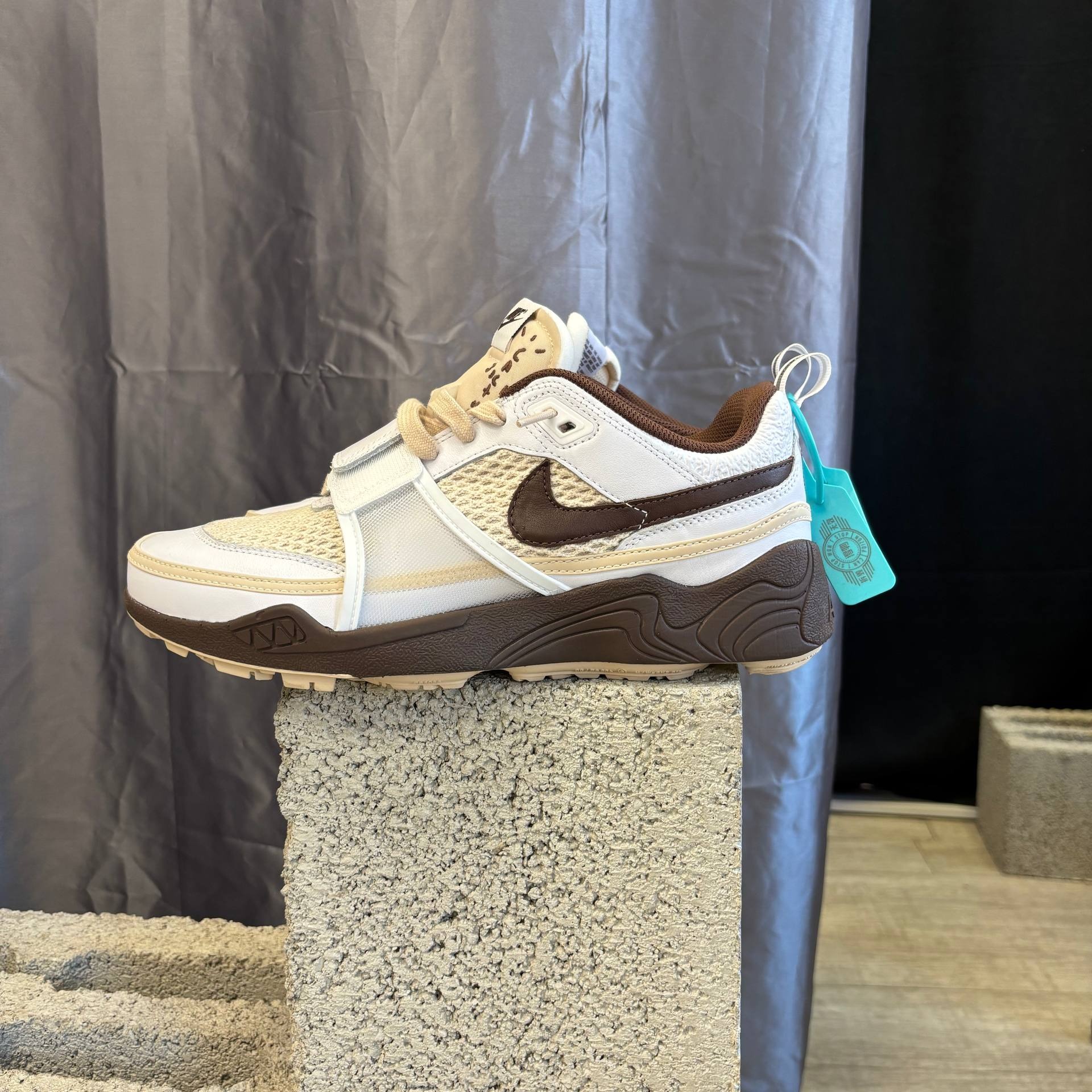 Nike Travis Scott